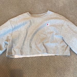 Selling grey cropped women’s champion sweatshirt